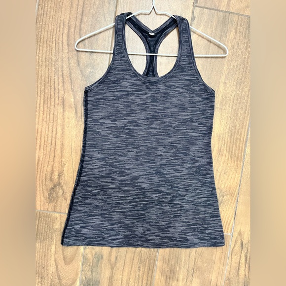 Lululemon Racerback Tank Top Sz 6 Heathered Gray - Picture 8 of 11